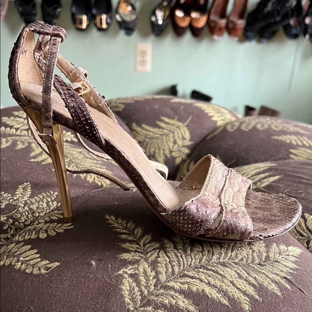 Stuart Weitzman gold beige snakeskin strappy sandal